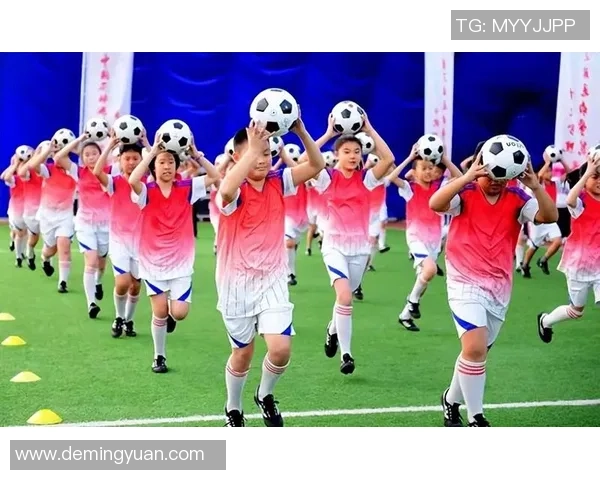 足球明星与孩子的互动视频引发热议背后的真实故事与反思