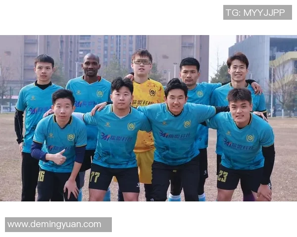 赛后分析：西安足球队与深圳足球队的表现与状态对比解析